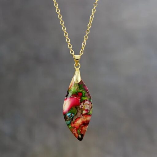 Natural Imperial Stone Leaf-Shaped Pendant Necklace